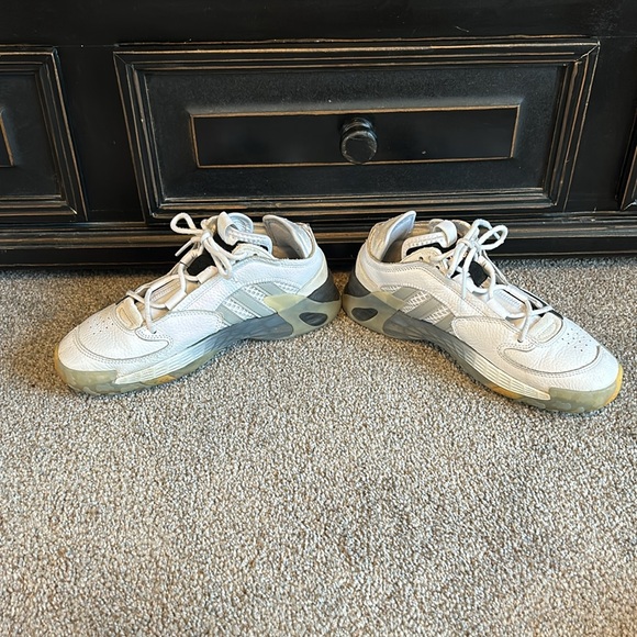 ADIDAS J CLOUD Leather Streetball  Shoes White, Black & Gray - Picture 2 of 6